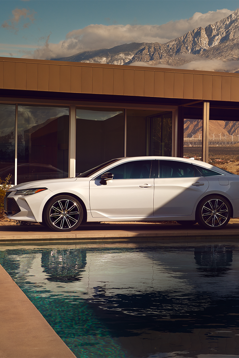 米国トヨタ　Toyota　アバロン　US Toyota Avalon | Toyota.com